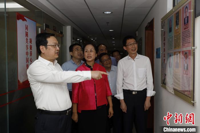 云南省委统战部部长张国华到省侨联、省黄埔军