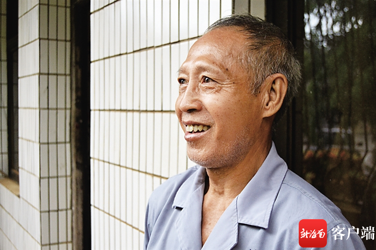 50年来坚持默默奉献 海口好人老郑的人生选择题