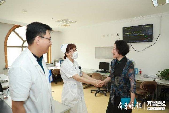 洁白哈达献给烟台医护人员！3个藏族先心病女孩