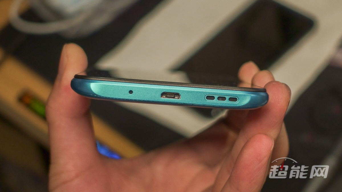 Redmi 9A手机上开售：4gB 64GB 5000mAh，599元