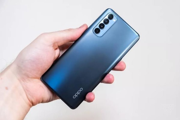 OPPO Reno 4 Pro海外版公布 配置90Hz屏约售3300元