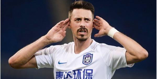 体坛联播│汉密尔顿英国站爆胎夺冠，丁俊晖世