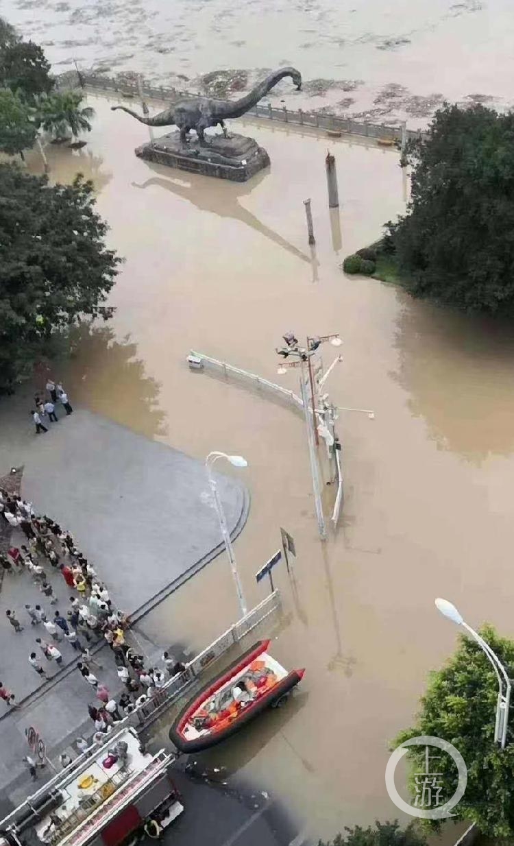 直击两江洪水 | 水位上涨 重庆合川部分低洼街道被淹