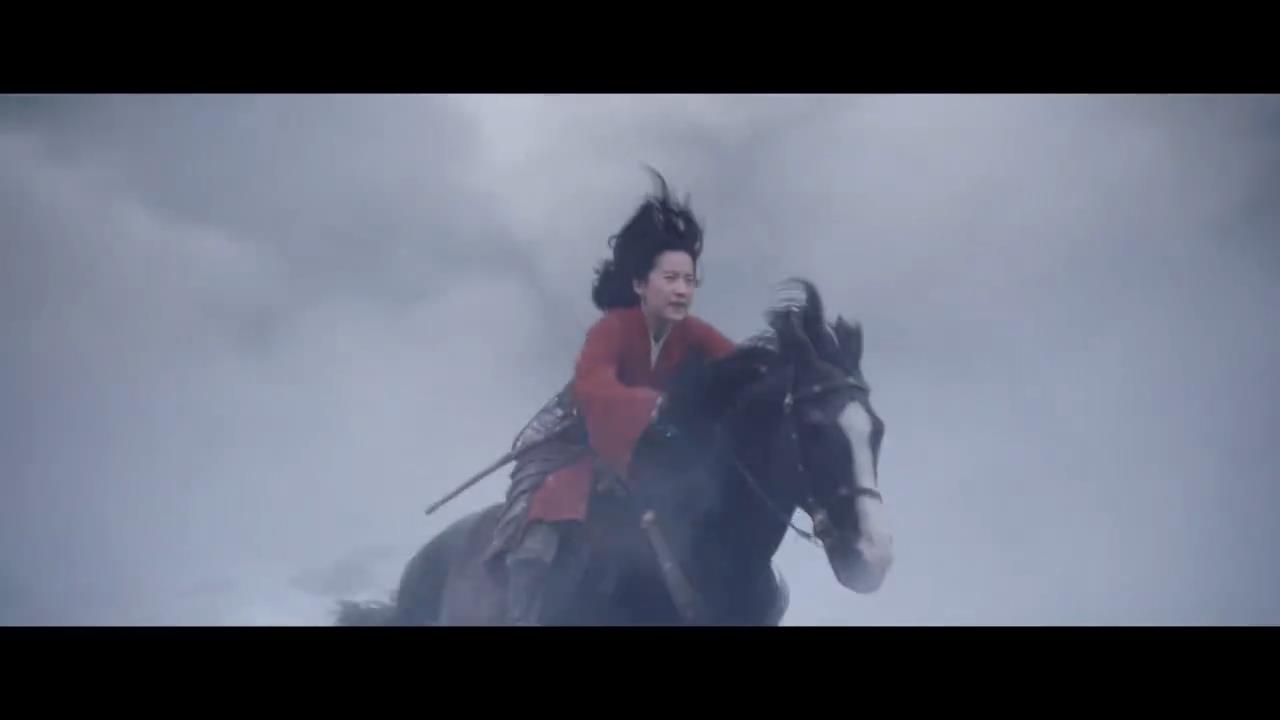 幕后|《花木兰》新幕后特辑发布 刘亦菲武术训练画面展英姿飒爽女将风范