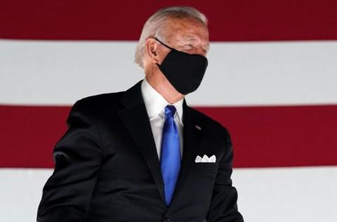 拜登：如果我当选总统 将在全美强制戴口罩