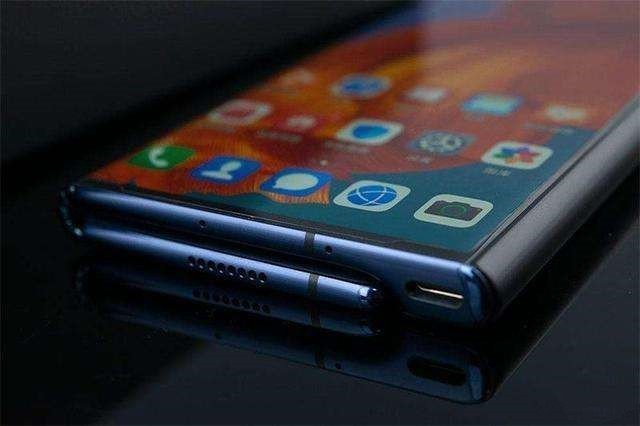 三星产品研发几款可折叠手机 GalaxyZ Fold3安排上了