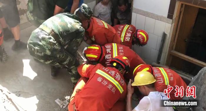 山西襄汾聚仙饭店坍塌已致5人死亡 救援力量增至710人