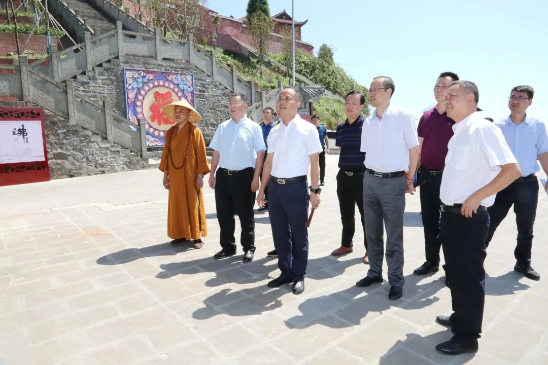 【动态】广安市召开基层统战工作现场推进会