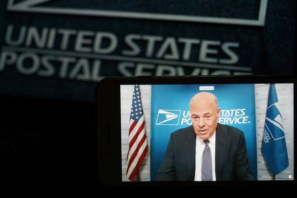 特朗普建议“二次投票”引发混乱 选举官员称重复投票是重罪