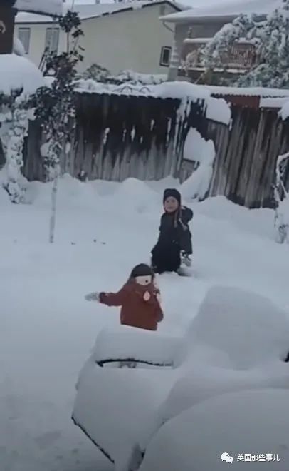 美国多地“天空染血”宛如地狱景象，还有些地方却九月飘雪