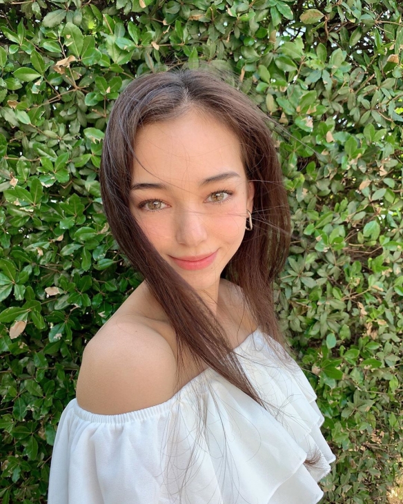 青涩可爱17岁混血女高中生世良マリカ美照赏zt