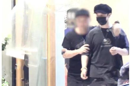 ӡСǰ 򡰲嵶¼ֵܷĿ