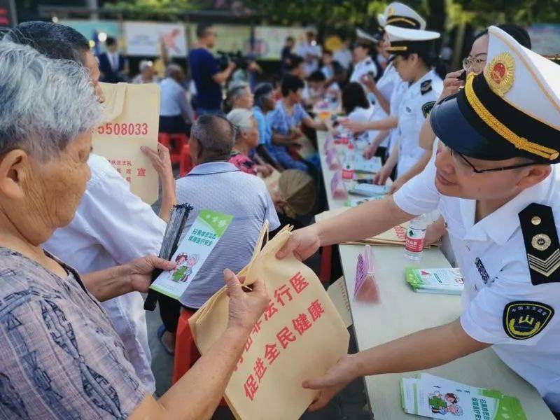 自贡打击非法行医 实施行政处罚22起罚款30余万元