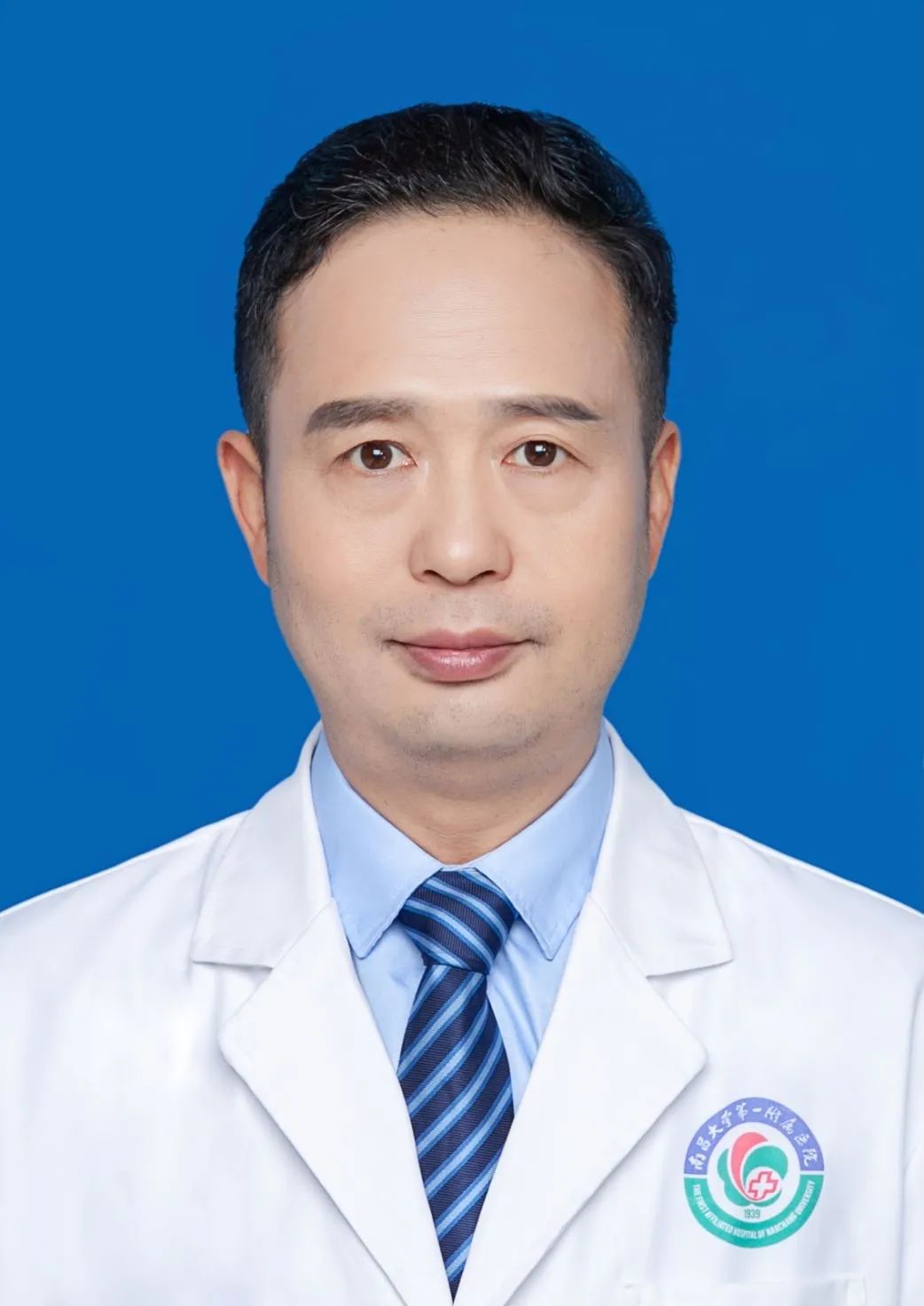 六旬老人突发脑溢血，竟是这病诱发的！每个人都应该注意……