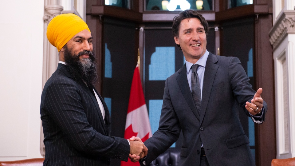 加拿大自由党与新民党达成协议 避免今年举行大选
