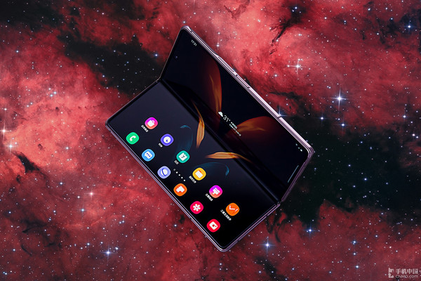 三星Galaxy Z Fold2 5G来了 折叠屏手机是否进入成熟期？