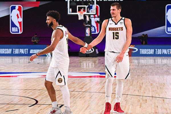 穆雷和约基奇成为金塊队史单次季后赛得分榜前二