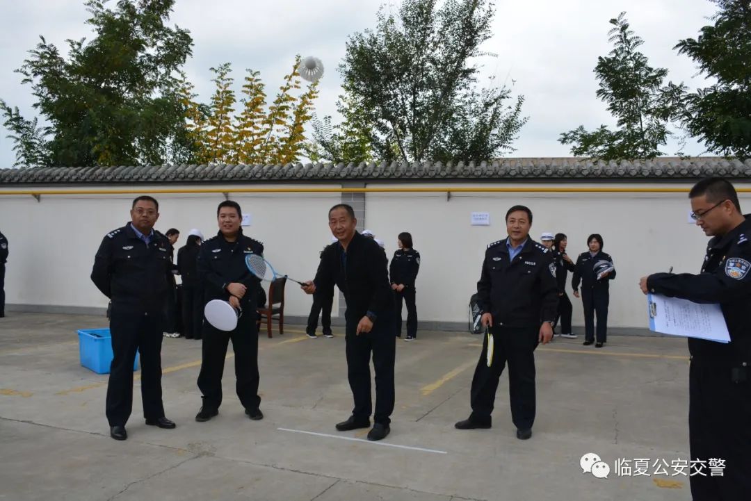 州局交警支队举办“庆国庆、迎中秋”文体比赛