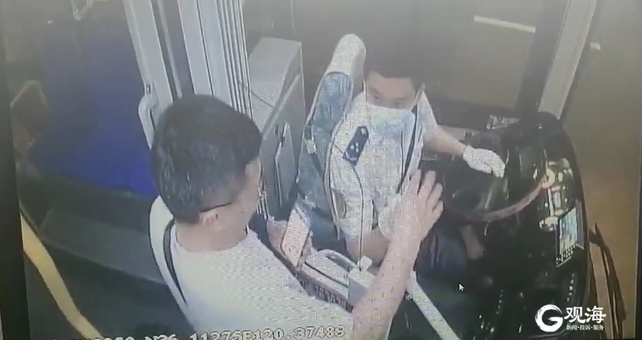 武漢乘客寄給青島公交駕駛員100個口罩，感謝他的這個小舉動