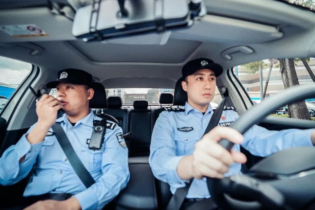【节日我在岗】我的十二行散文诗-第3张图片-非凡网