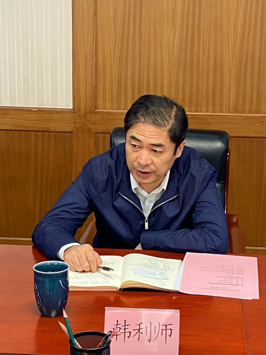 韩利师会见四川新绿色药业科技发展有限公司总监陈强一行