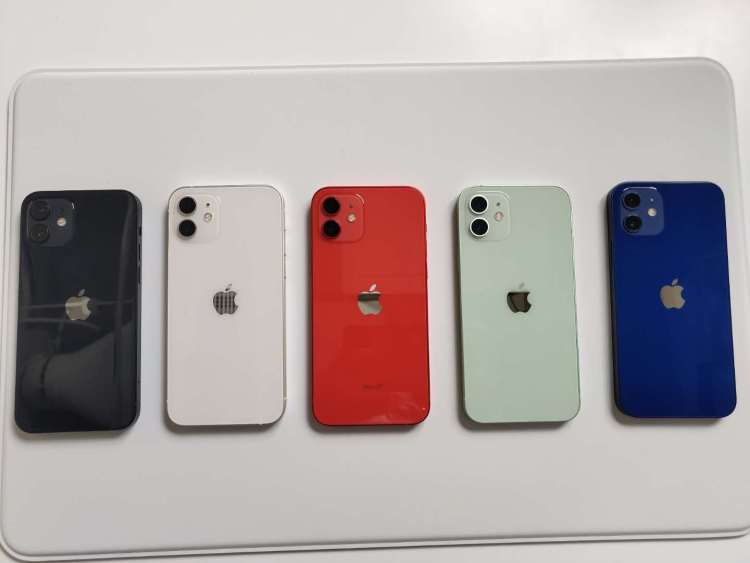 留园网 Iphone 12 蓝色款被群嘲上热搜 周到君今天拿到了真机 无修原图来了 6park Com