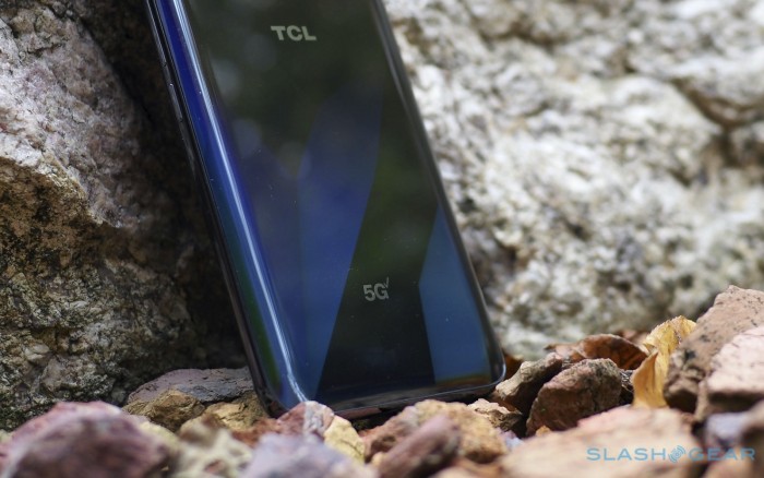 Verizon将开售最划算的5G手机上  TCL 10 5G UW市场价不上400美元