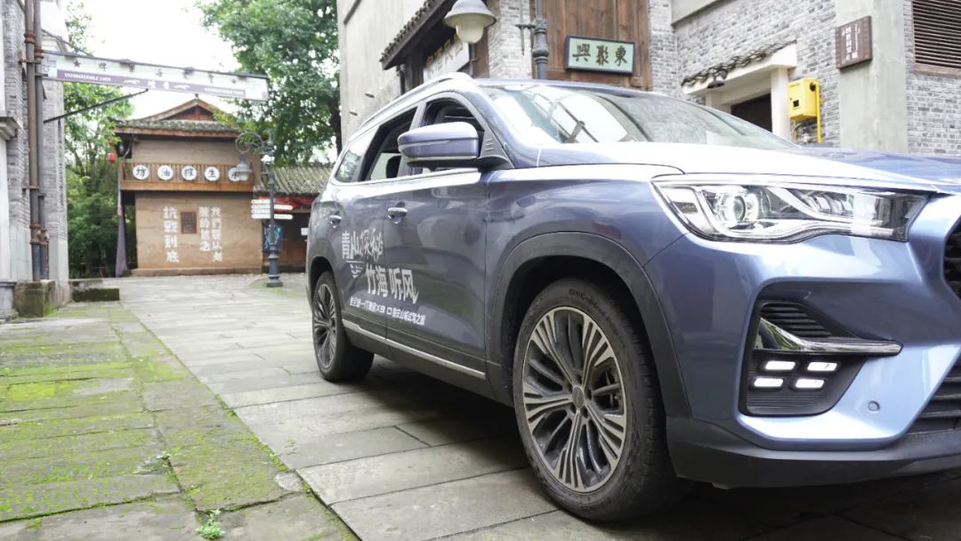 叫座十万级中型SUV，捷途X90到底何许实力？
