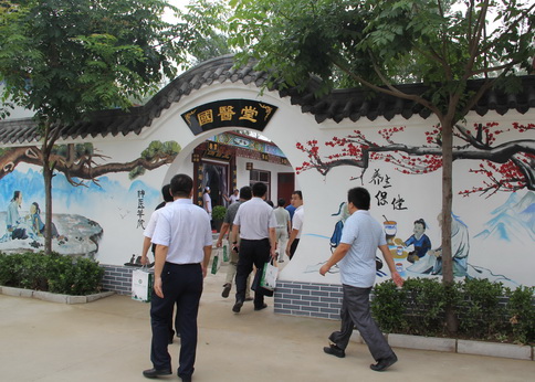 山东莘县：发挥中医药优势 增进人民健康