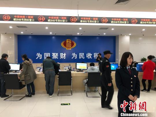 11月起社保迎來(lái)一個(gè)大變化，影響你的錢(qián)袋子
