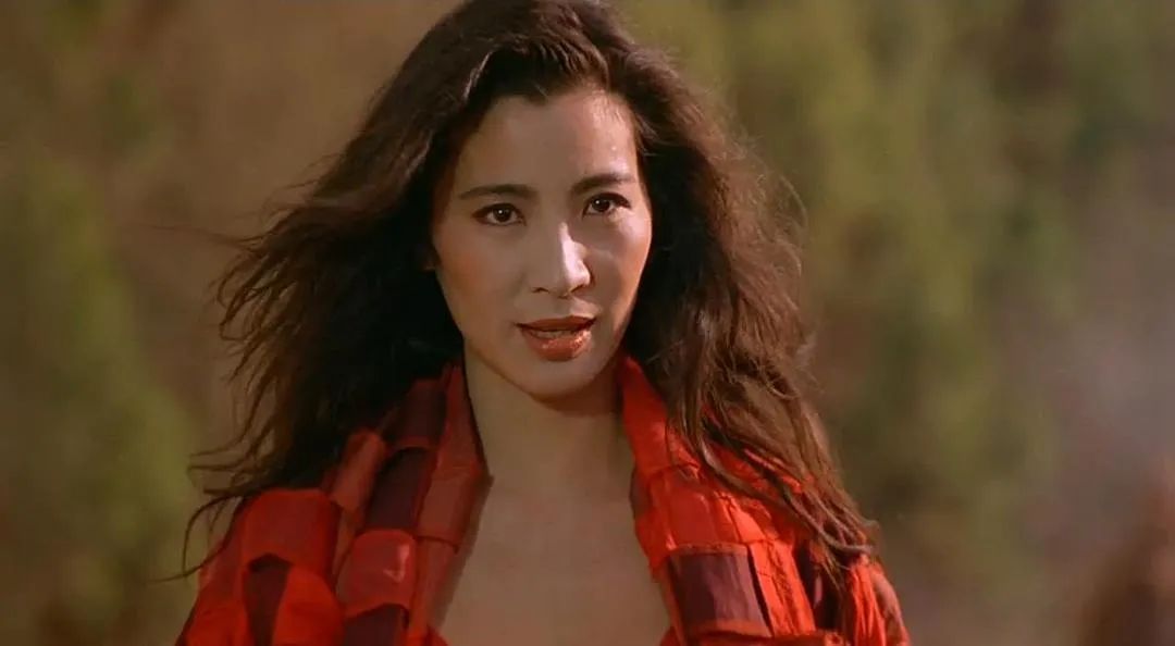 美人计 |《猫眼三姐妹》真人版,网友提名的她连痣都长得一模一样