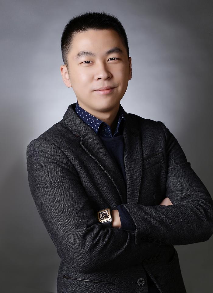 32岁周立宸接班海澜之家子承父业正式全面掌舵