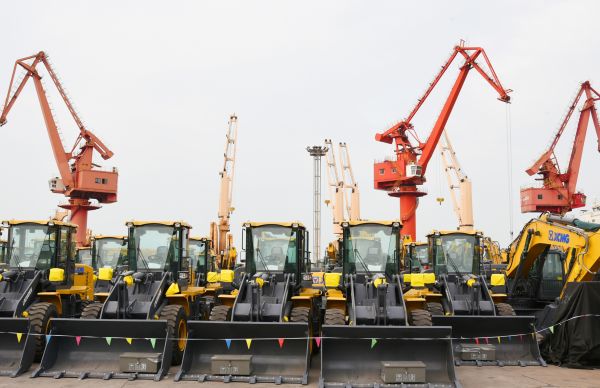 ��ý�۲죺���羭�����������й���Ӧ��