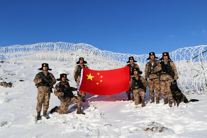 守好国门!零下16℃#边防战士踏雪巡逻