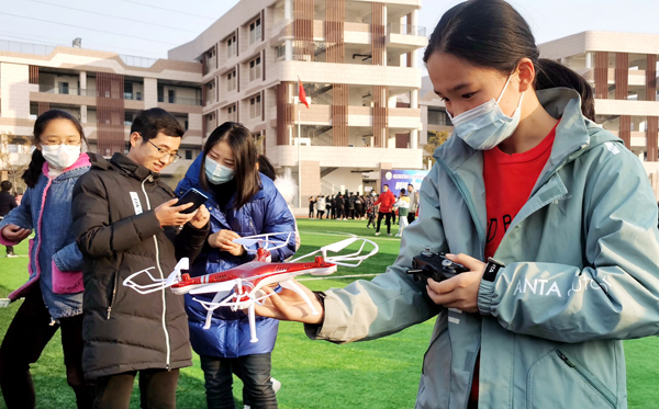 科技点燃梦想 创新成就未来——合肥38中教育集团举办科技节