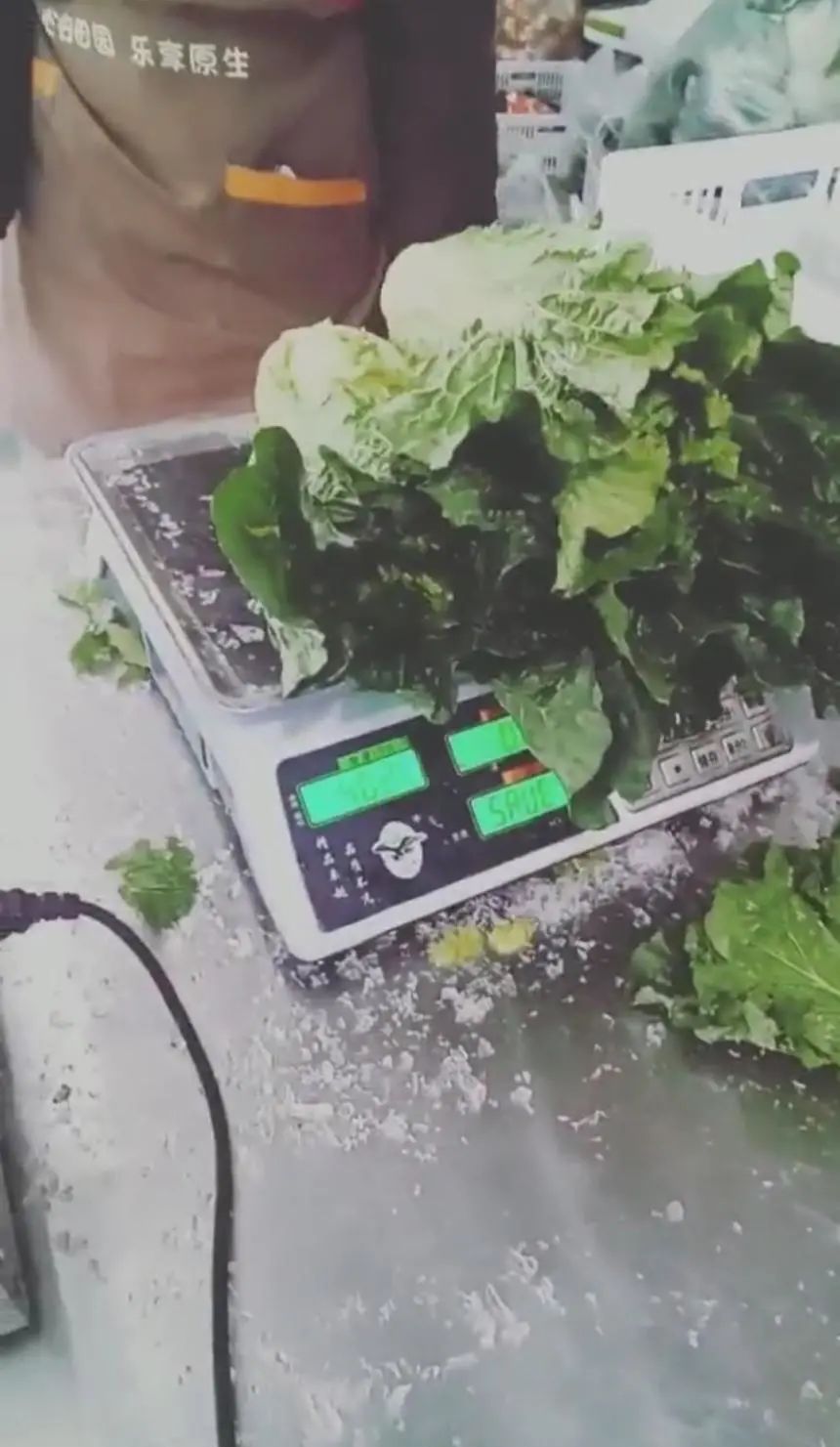 别全面绞杀社区团购！连菜贩都当不了的底层正被它拯救