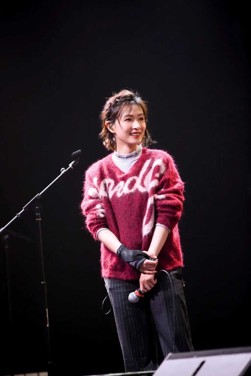 Practical Christmas modelling & takes a picture the guideline will find please