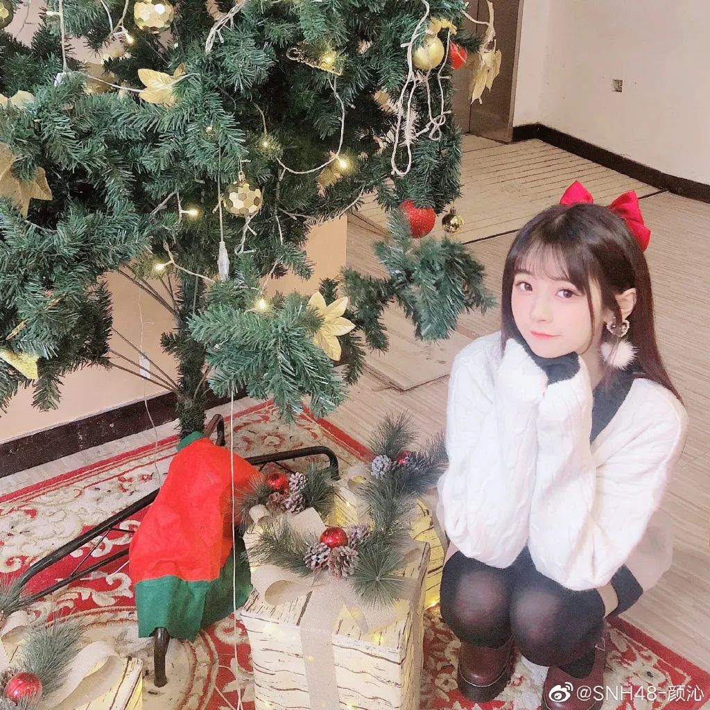 Practical Christmas modelling & takes a picture the guideline will find please