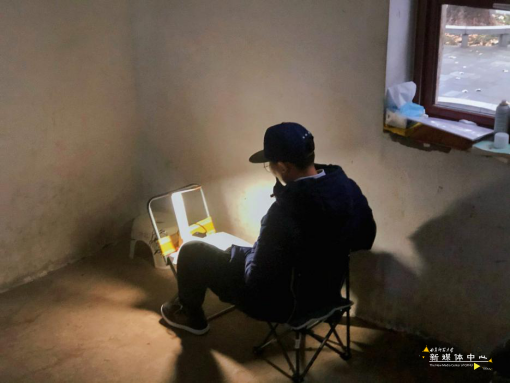 For Qu Yuan the student is cheered! Harships take an examination ofing grinds road, we are the people that pursue a dream