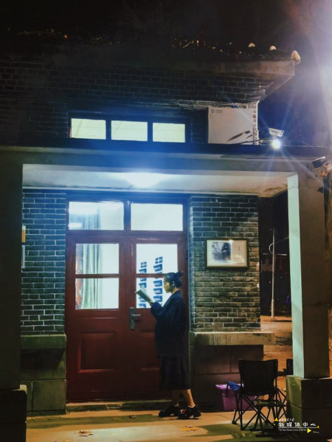 For Qu Yuan the student is cheered! Harships take an examination ofing grinds road, we are the people that pursue a dream