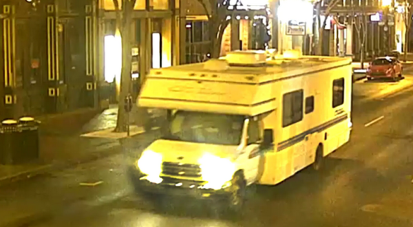 美官員：納什維爾爆炸案嫌疑人被炸死，系�獨狼�作案