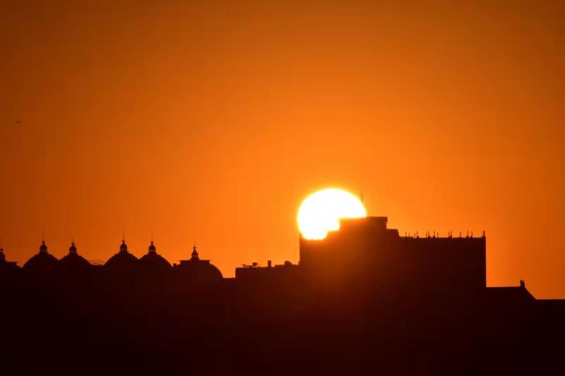 The last day of 2020, park of Beijing scene hill shows life Tonghui beautiful scenery