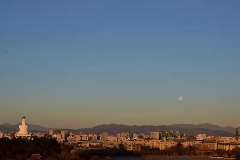 The last day of 2020, park of Beijing scene hill shows life Tonghui beautiful scenery