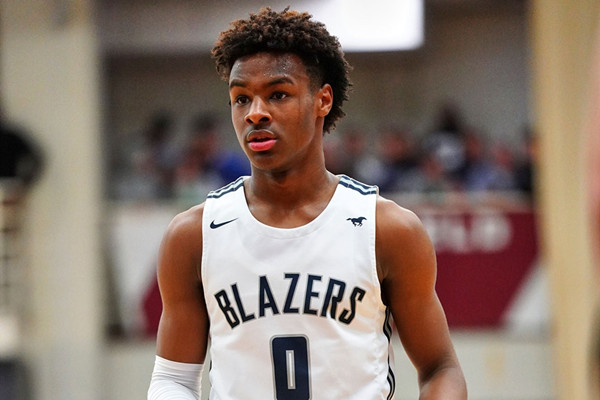 布朗尼半月板撕裂已完成手术，将缺阵8-24周