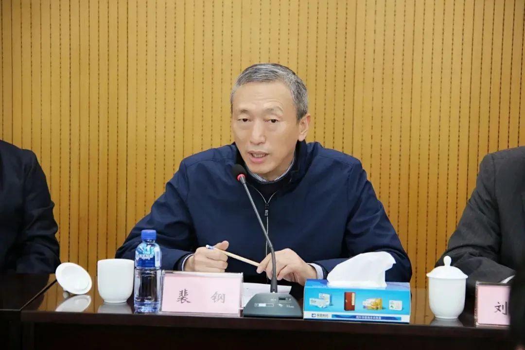 服务地方生物医药产业！滨医牵手同济院士，首个产业学院揭牌