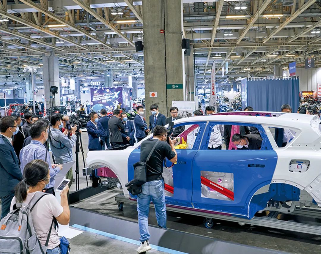 1月新刊 | 了解股价疯涨背后真实的电动车行业，就在这一本