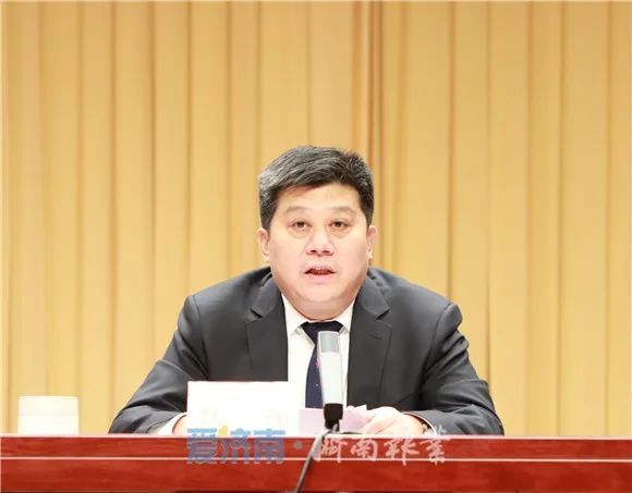 天桥区委经济工作会议召开