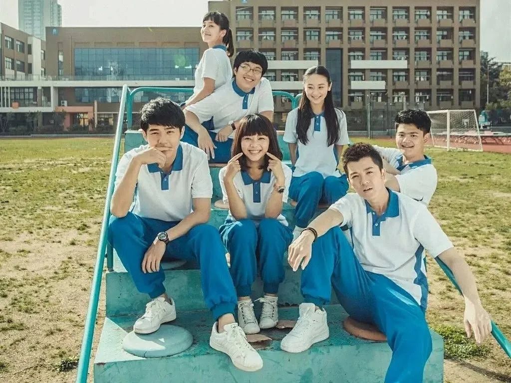 杨超越和侯明昊这对，我已经甜到说不出话来