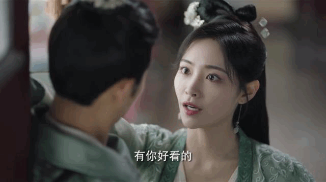杨超越和侯明昊这对，我已经甜到说不出话来
