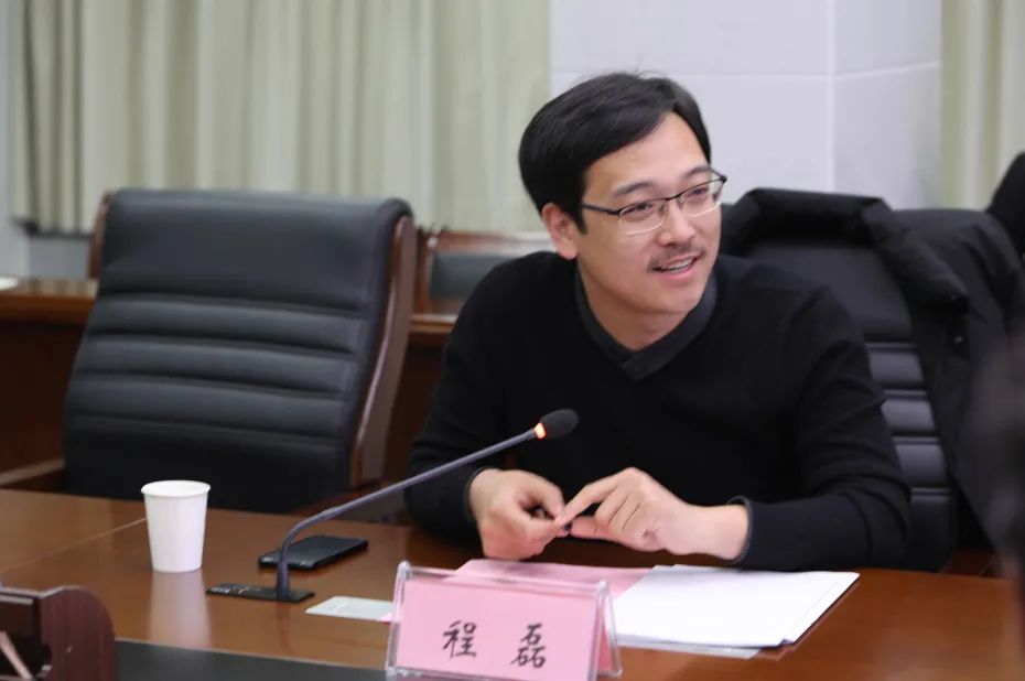 【两会看“检”】程磊代表：加大对盗用信息违法犯罪打击力度